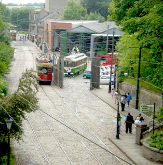 [Trams and Minis.jpg]